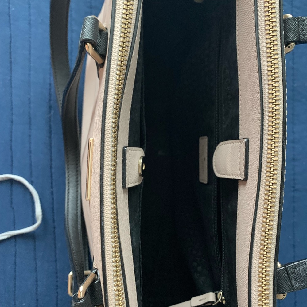 🌸Kate Spade Bag🌸 - Picture 6 of 7